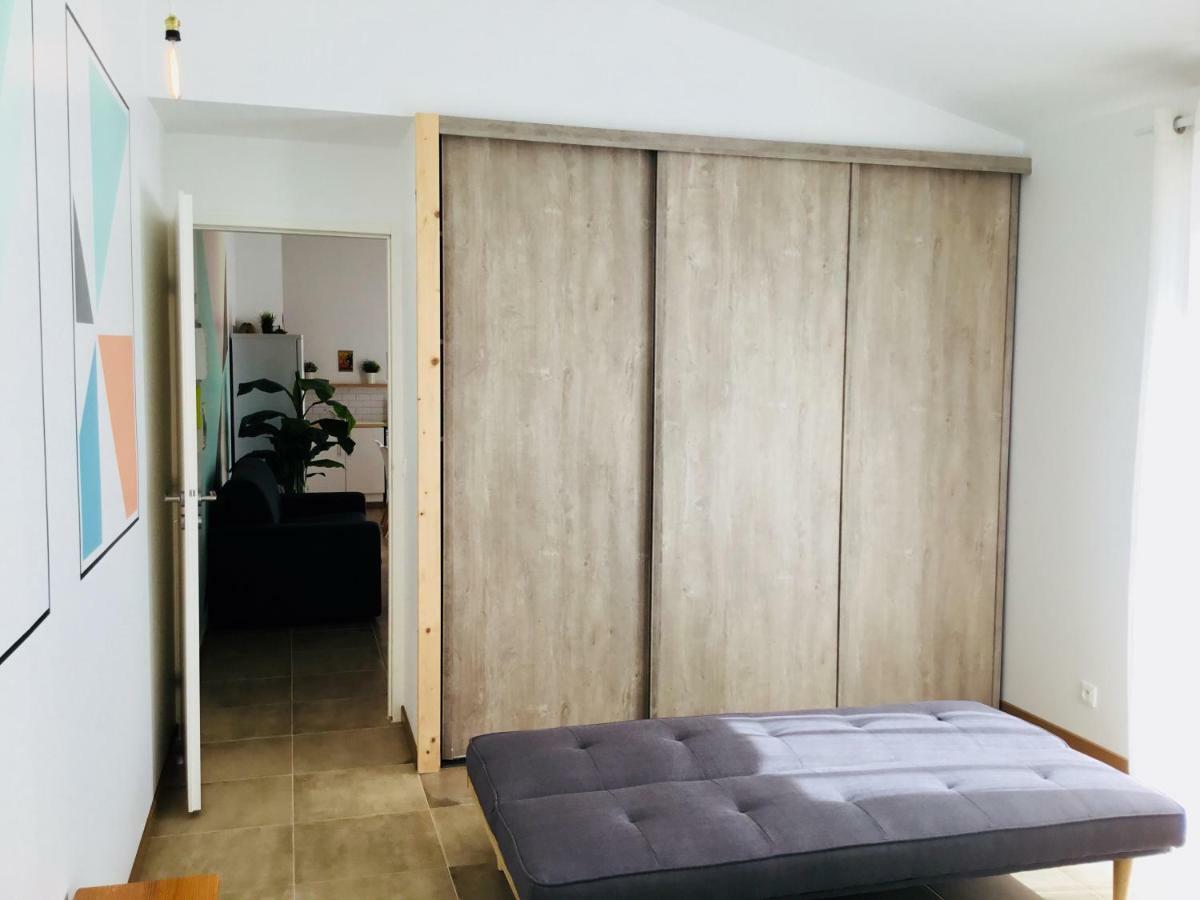 Gite Blanco Y Madera ナルボンヌ エクステリア 写真